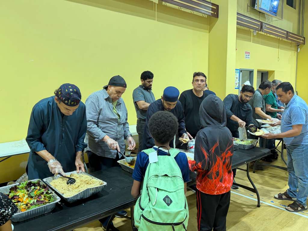 Muslim catering Houston Texas fresh salad and appetizers