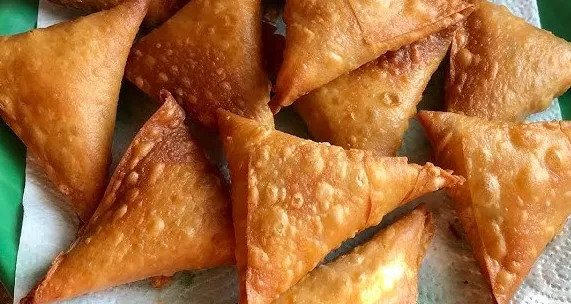 Halal food delivery Houston Veg Samosa